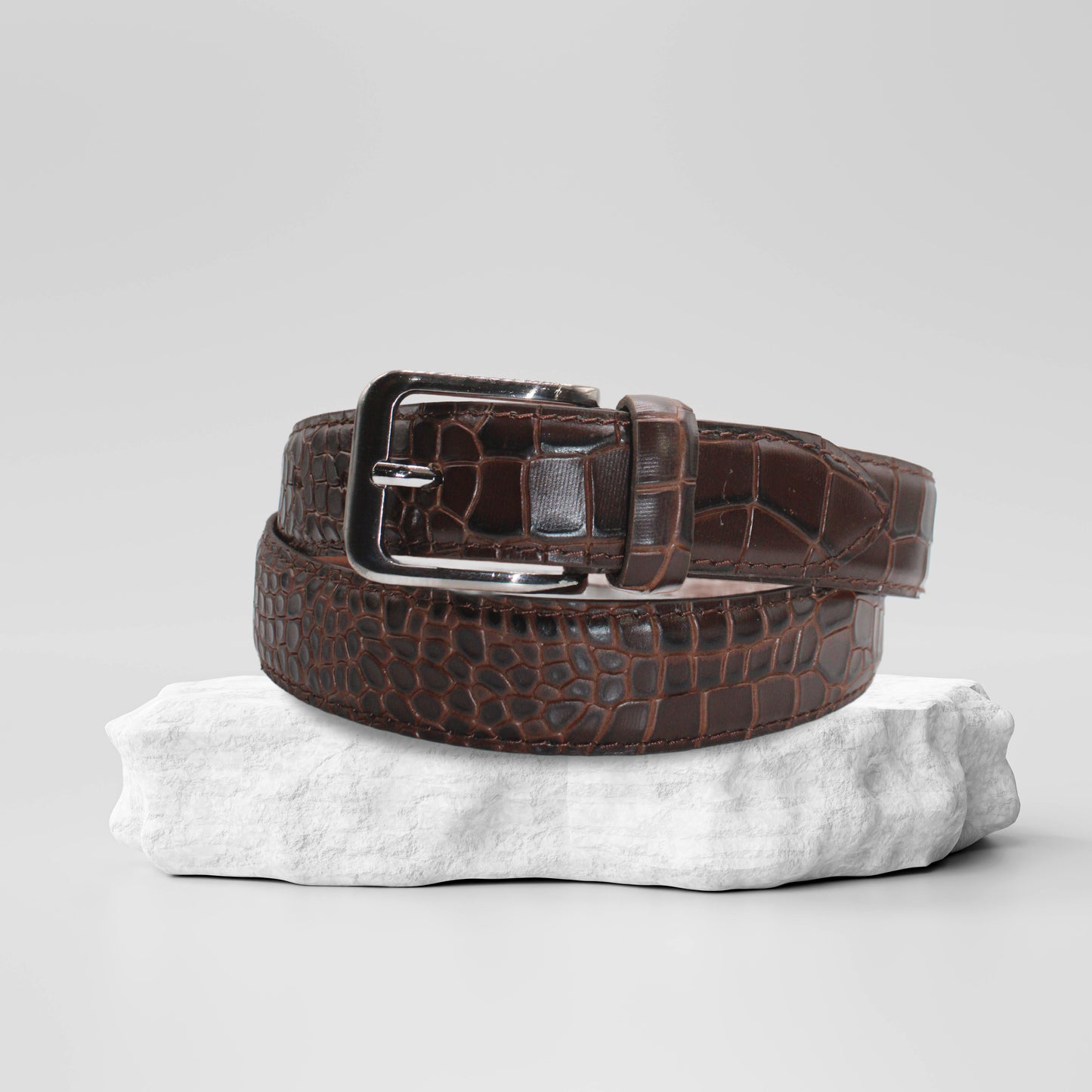 Men's leather belt