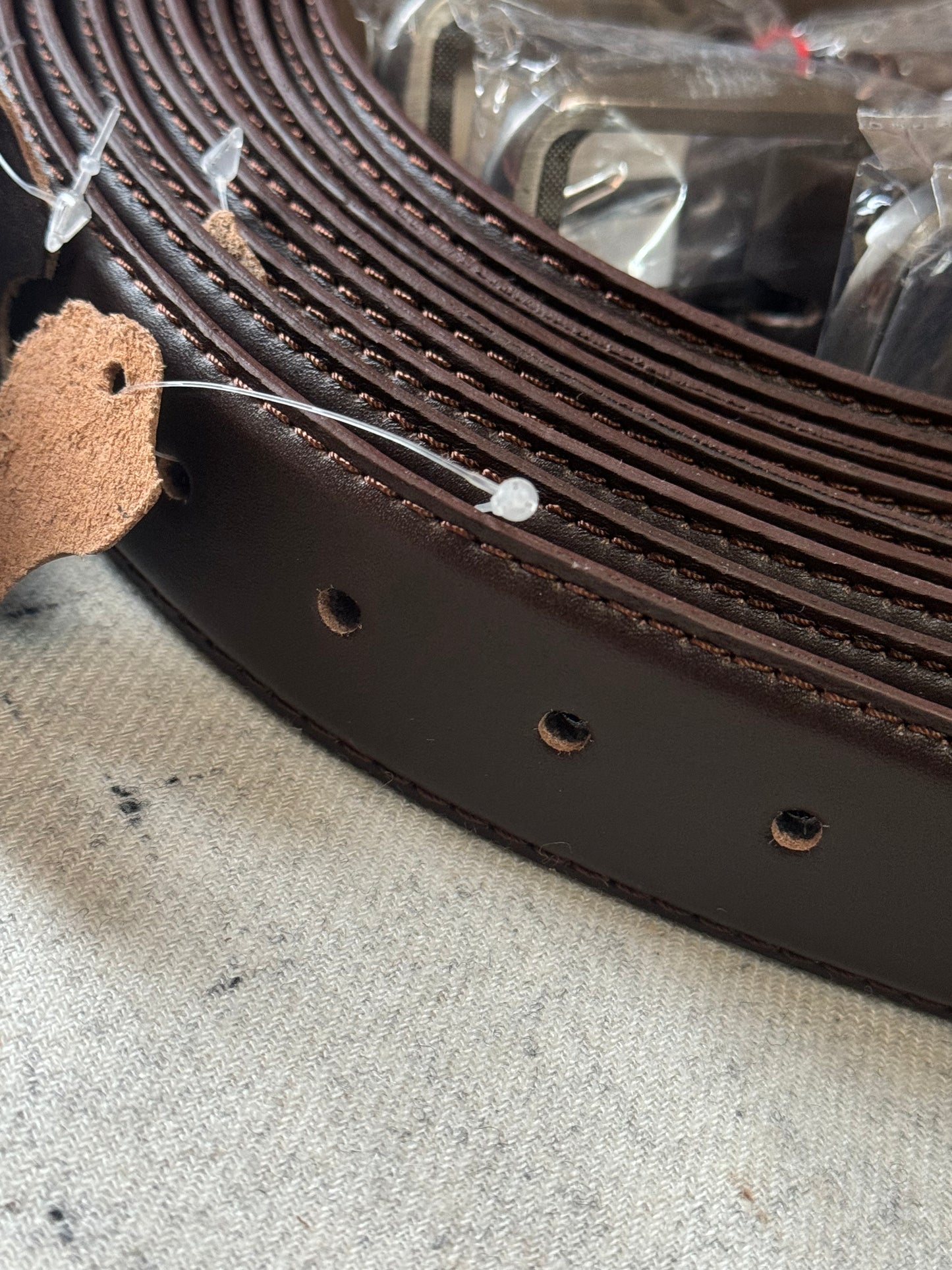 Men's leather belt